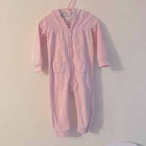 Carter’s Light pink bodysuit with hood, bow pockets, and a bear bum!
